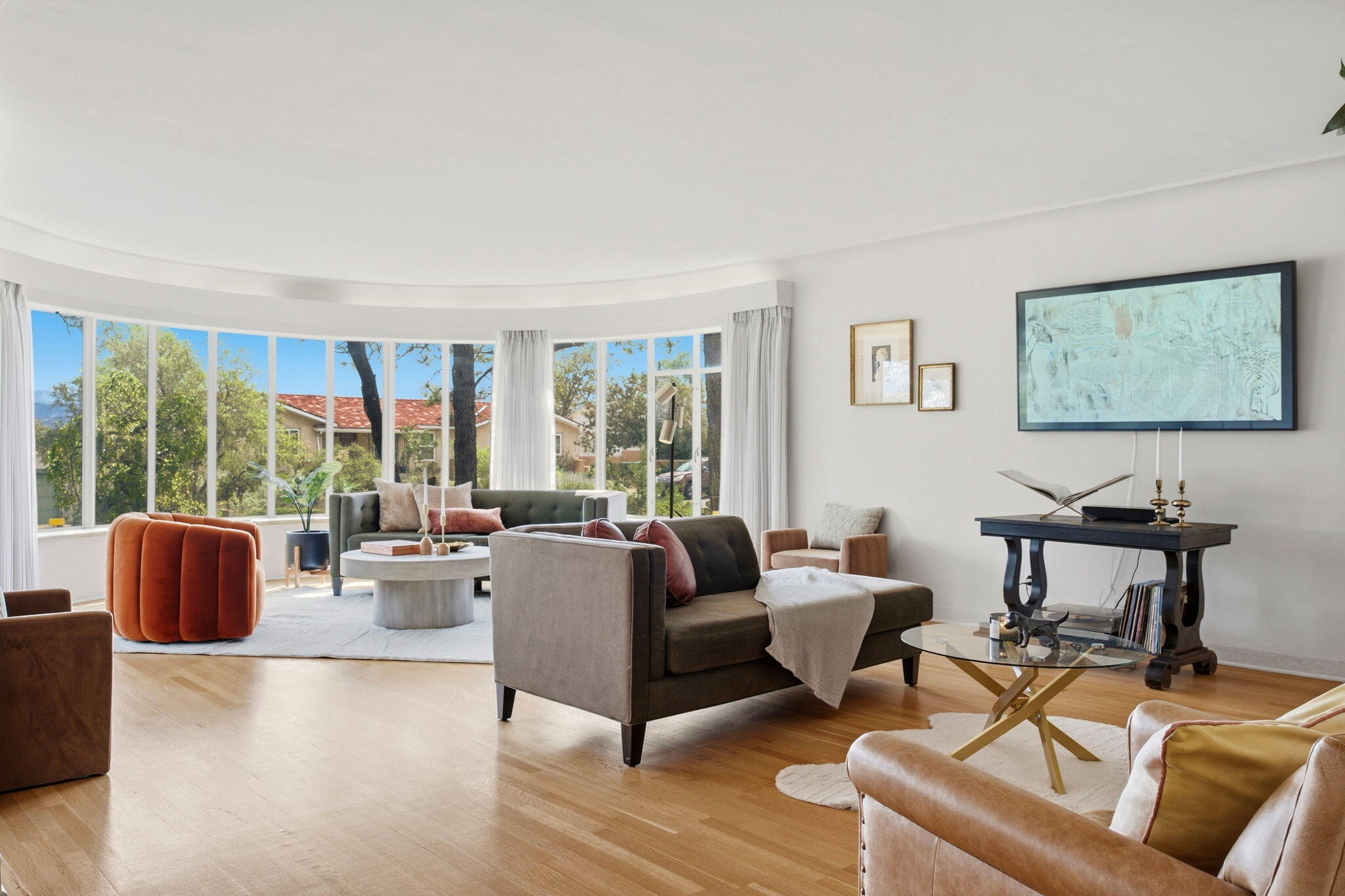 309 Hermosa Drive SE