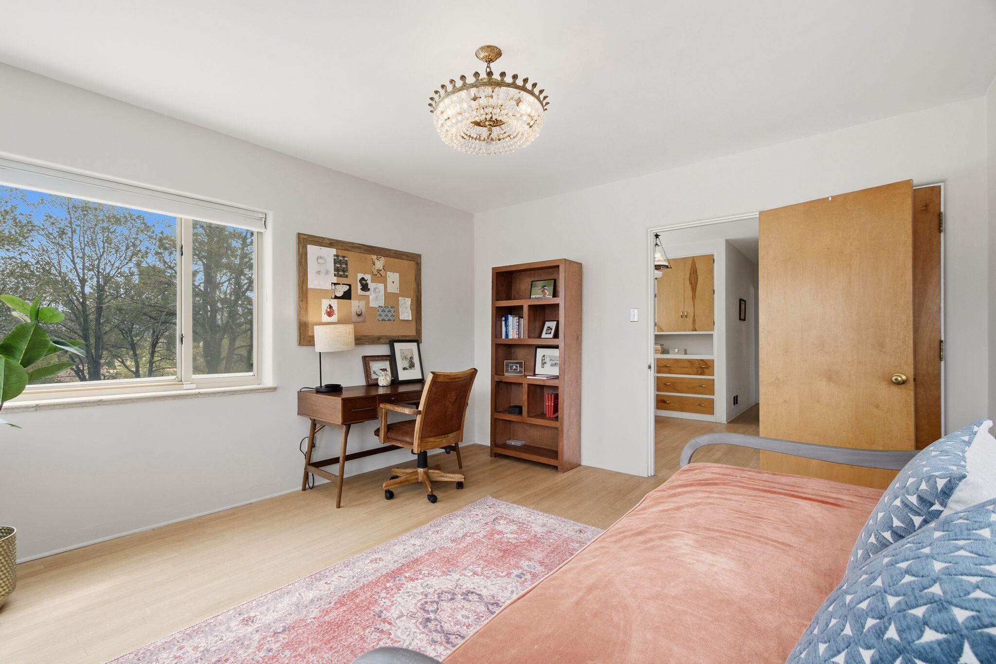 309 Hermosa Drive SE