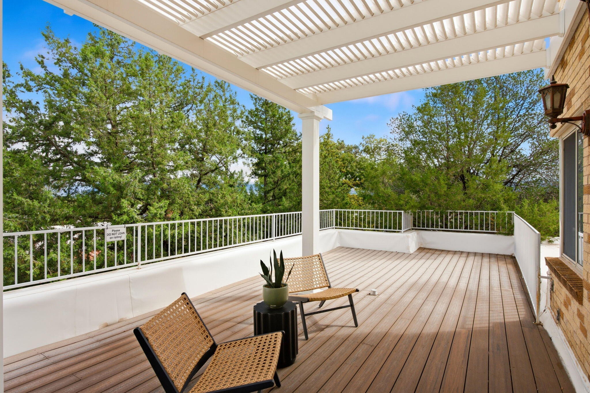 309 Hermosa Drive SE