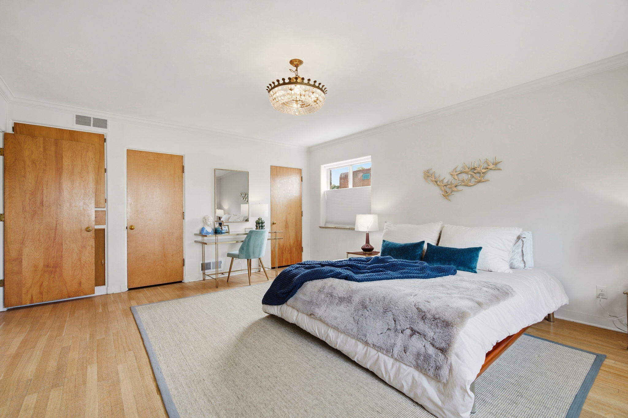309 Hermosa Drive SE