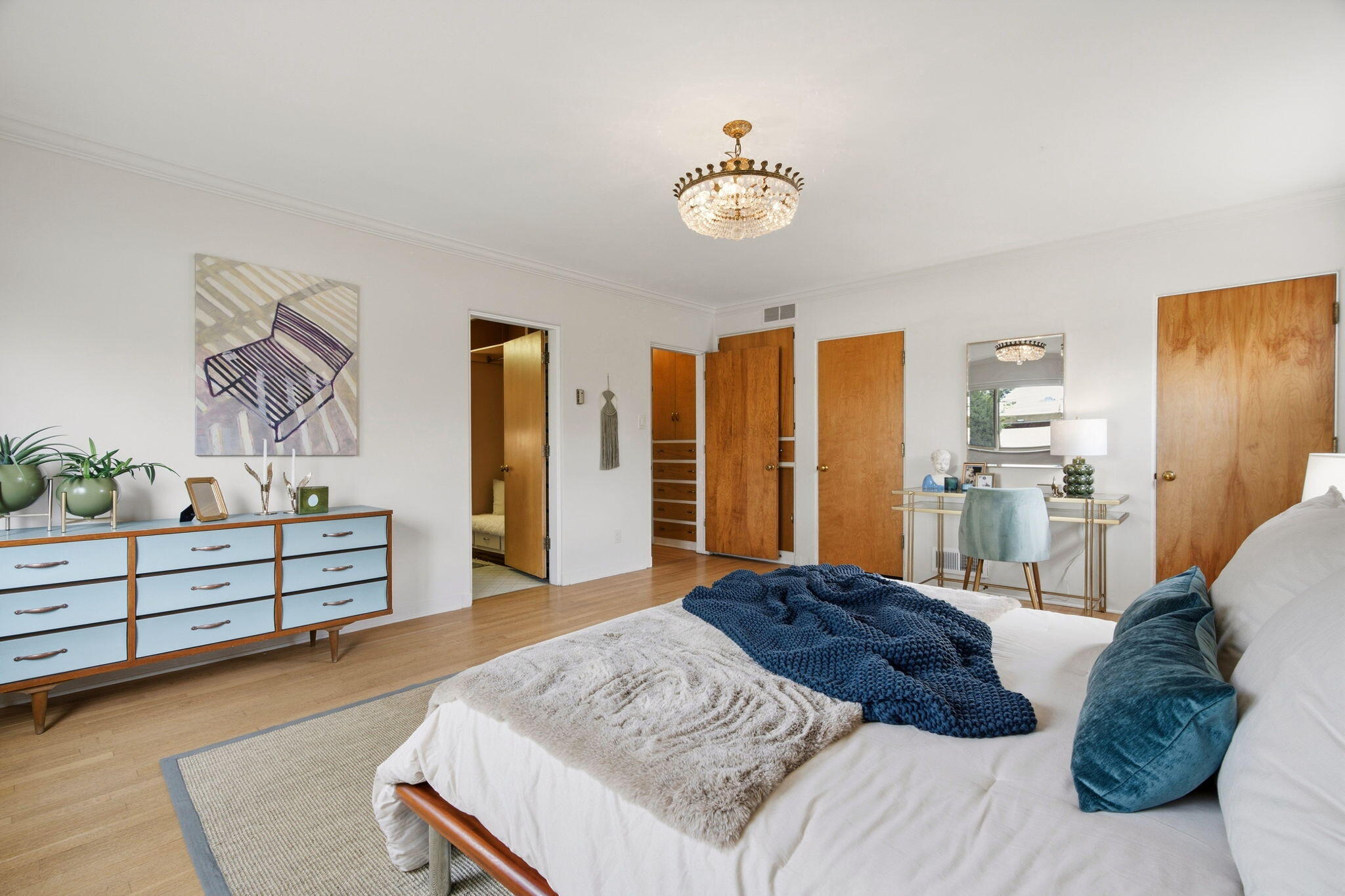 309 Hermosa Drive SE