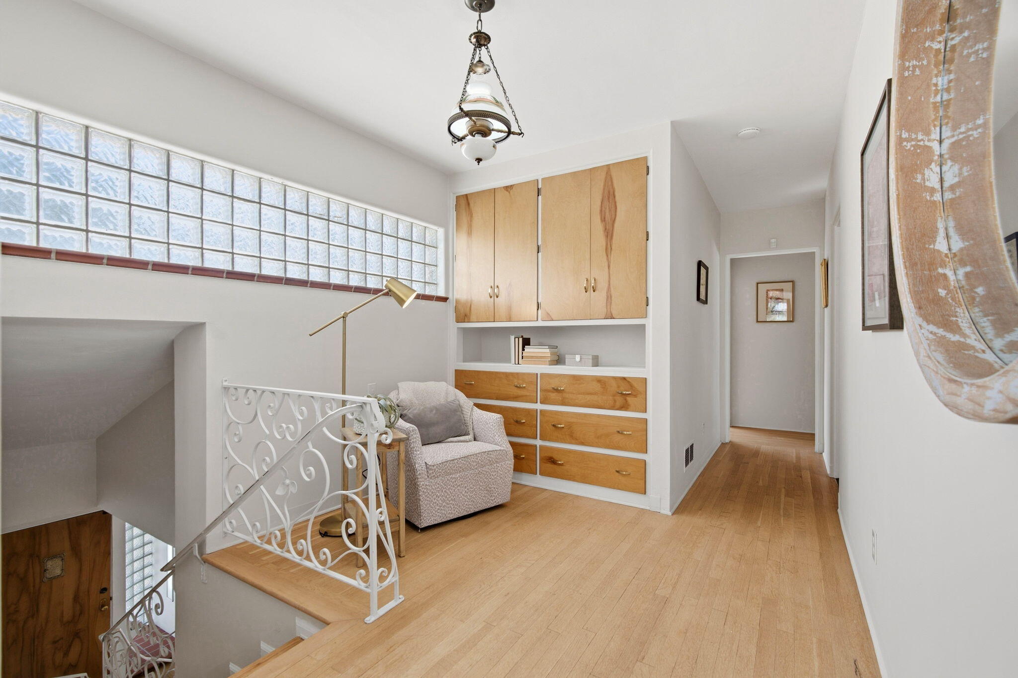 309 Hermosa Drive SE
