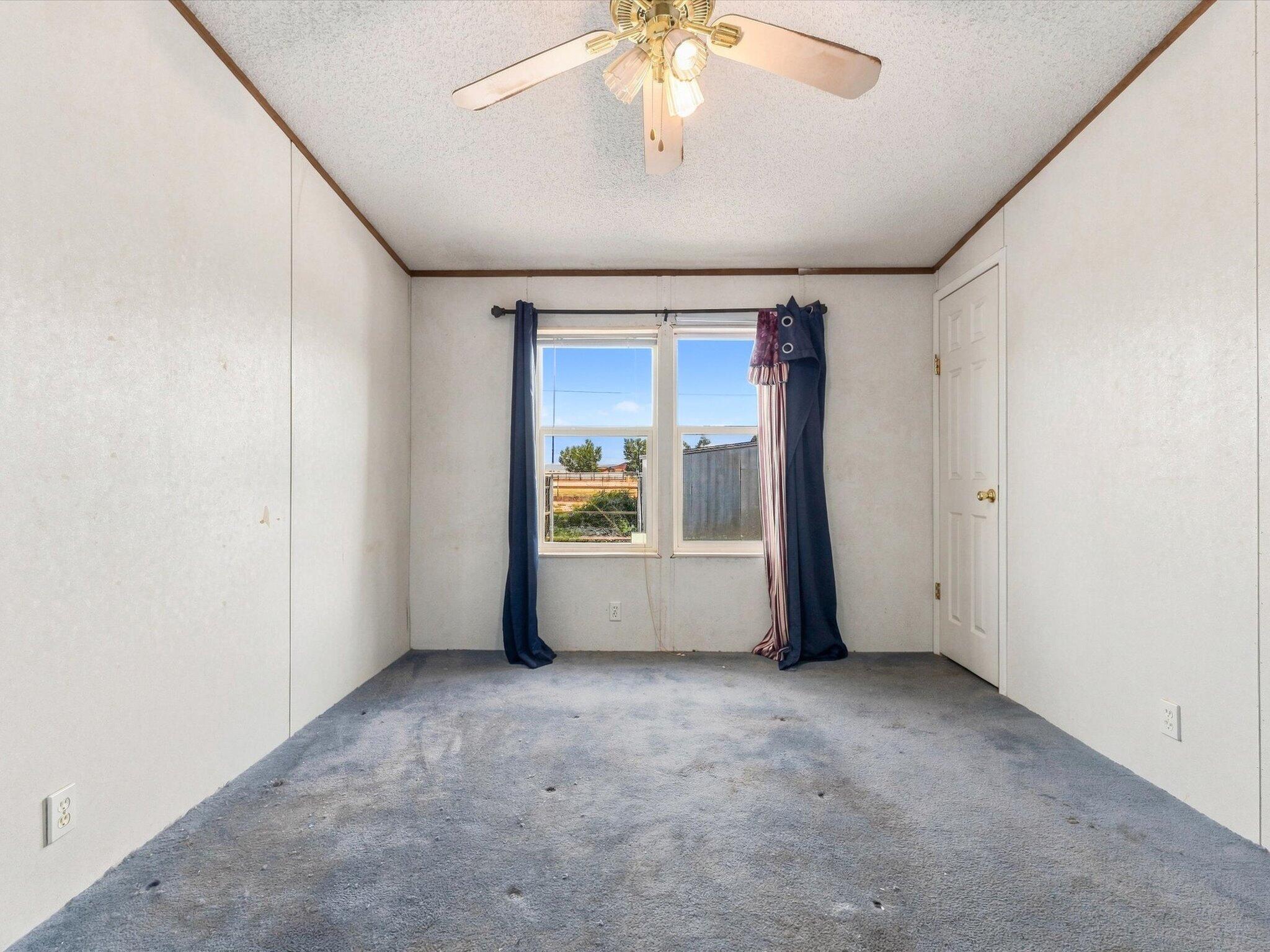 6 San Miguel Avenue