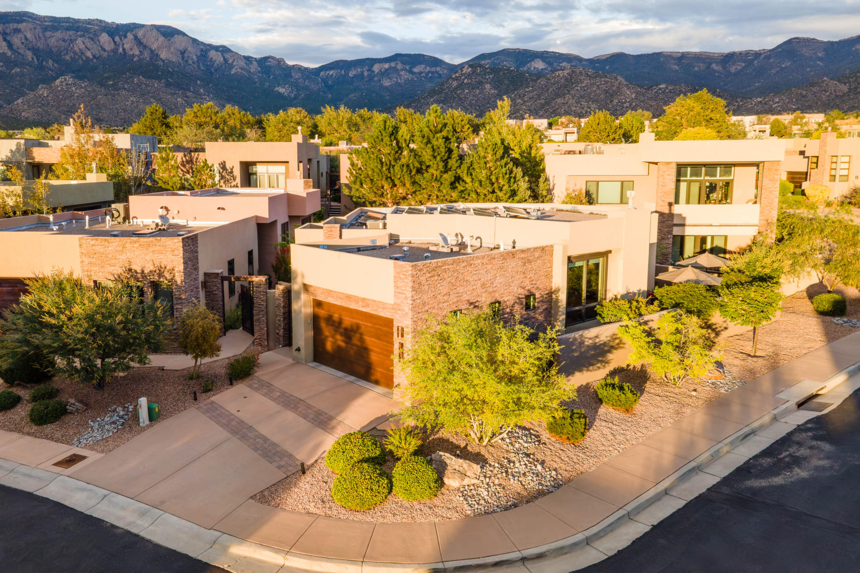 6300 Mojave Aster Way NE