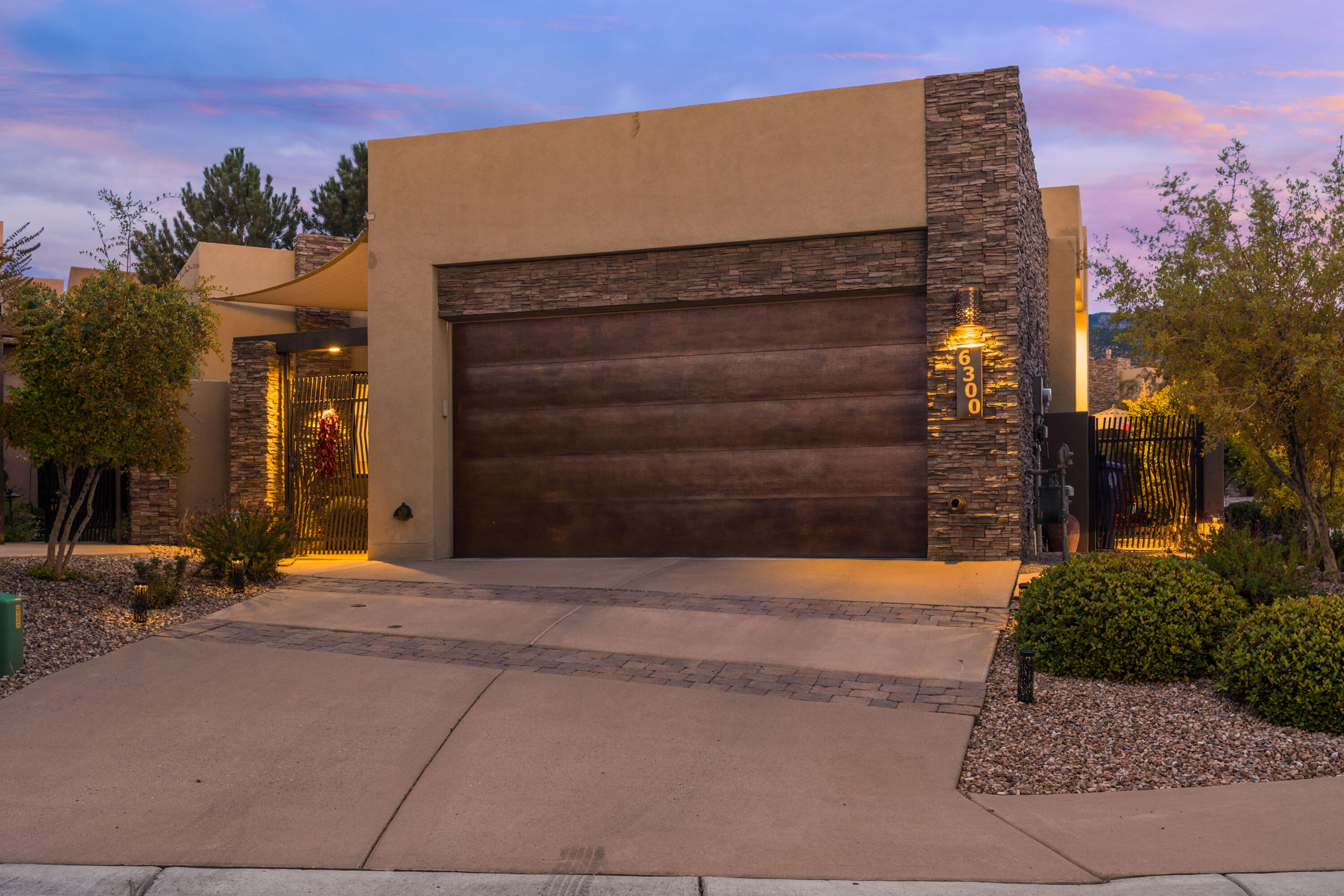 6300 Mojave Aster Way NE