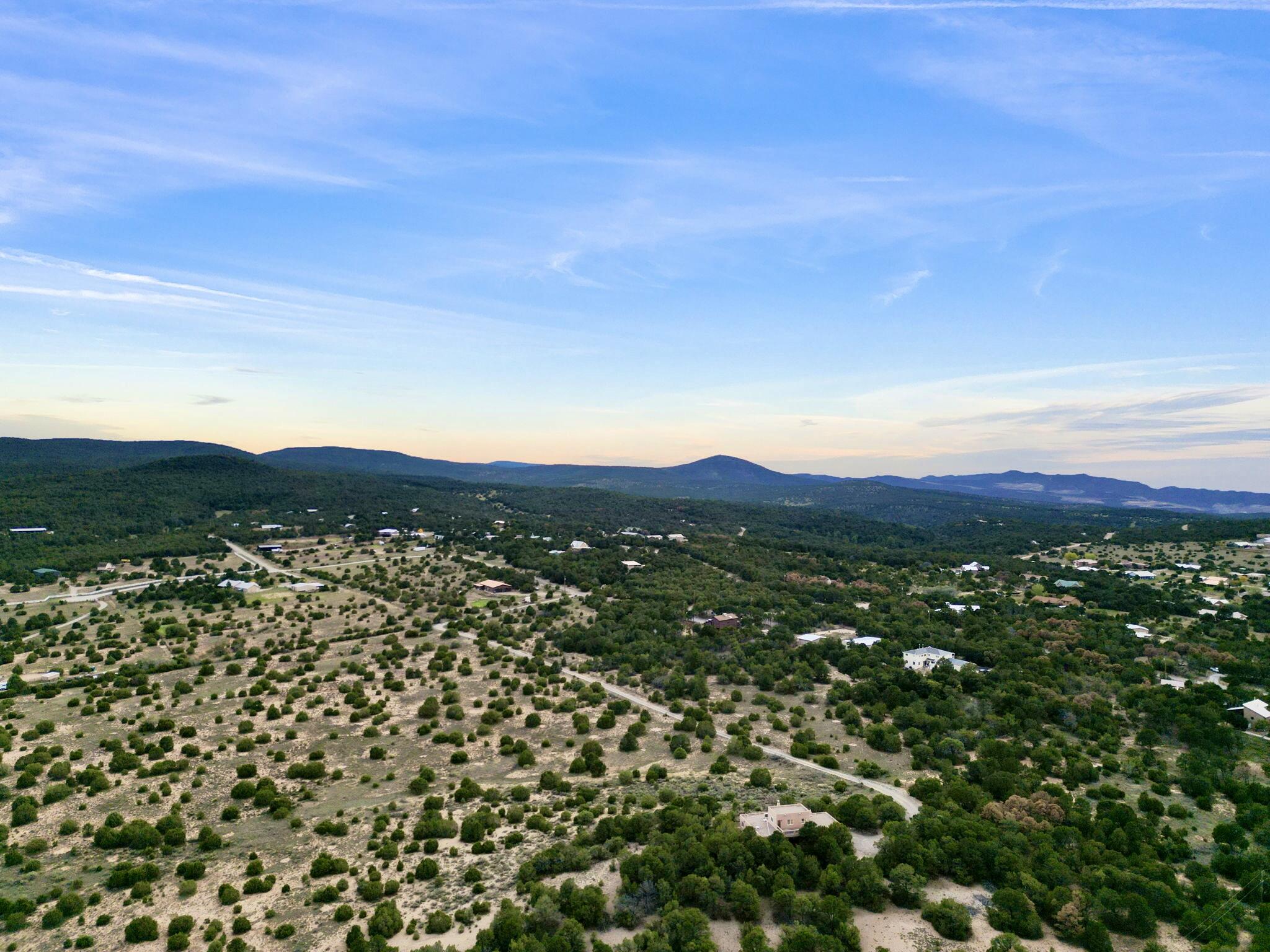 27 Sedillo Loop