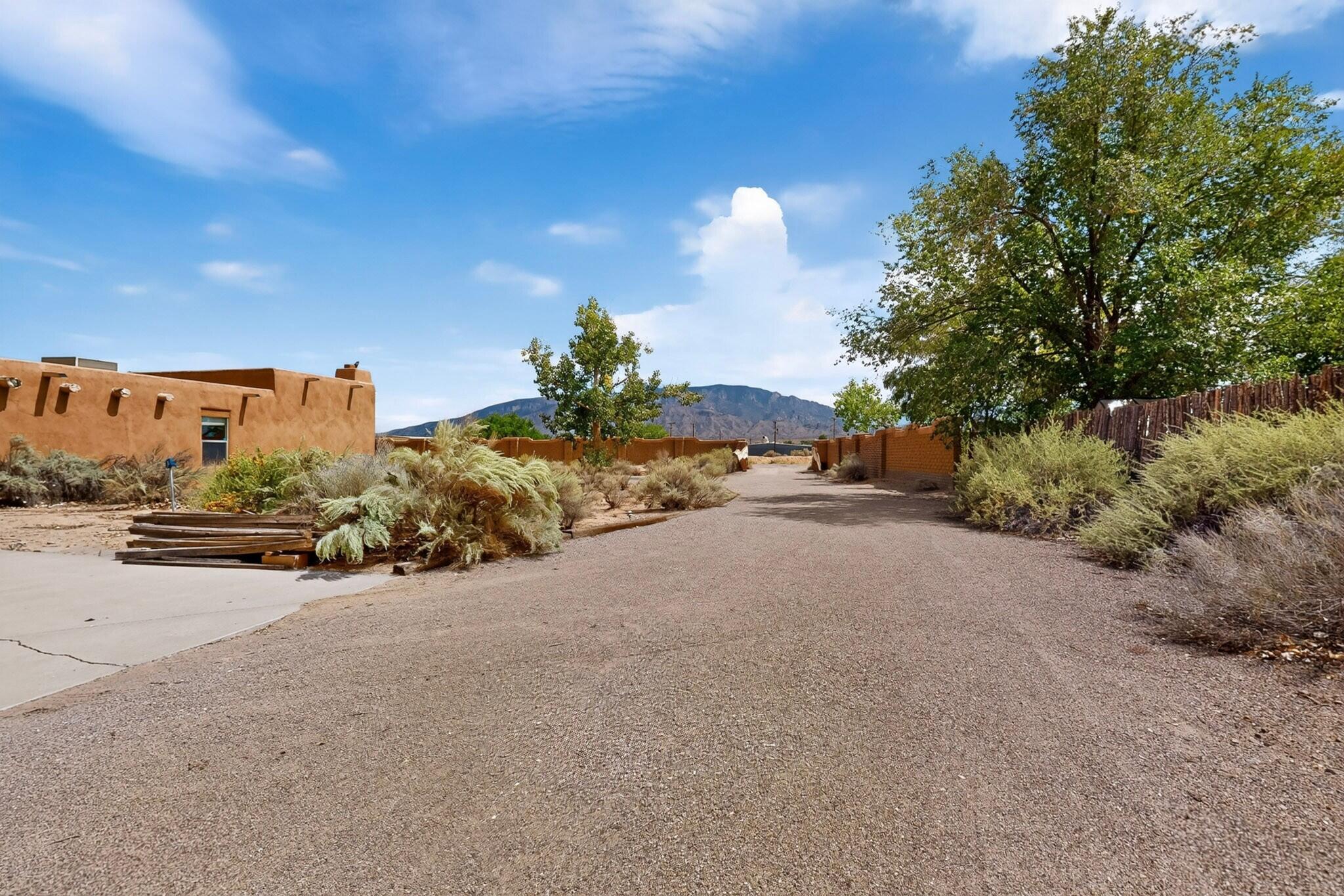 6608 Loma Larga Road