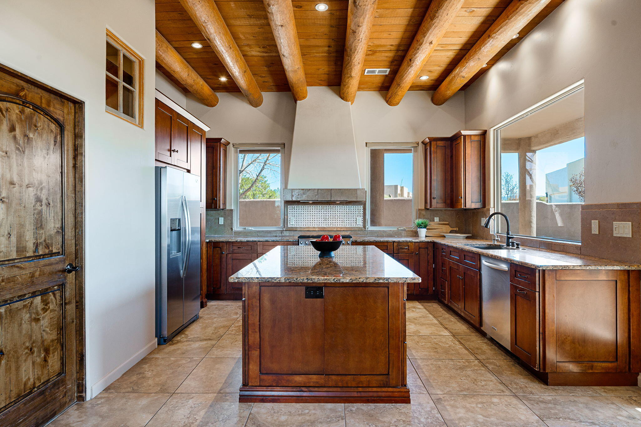 11 Mimbres Court