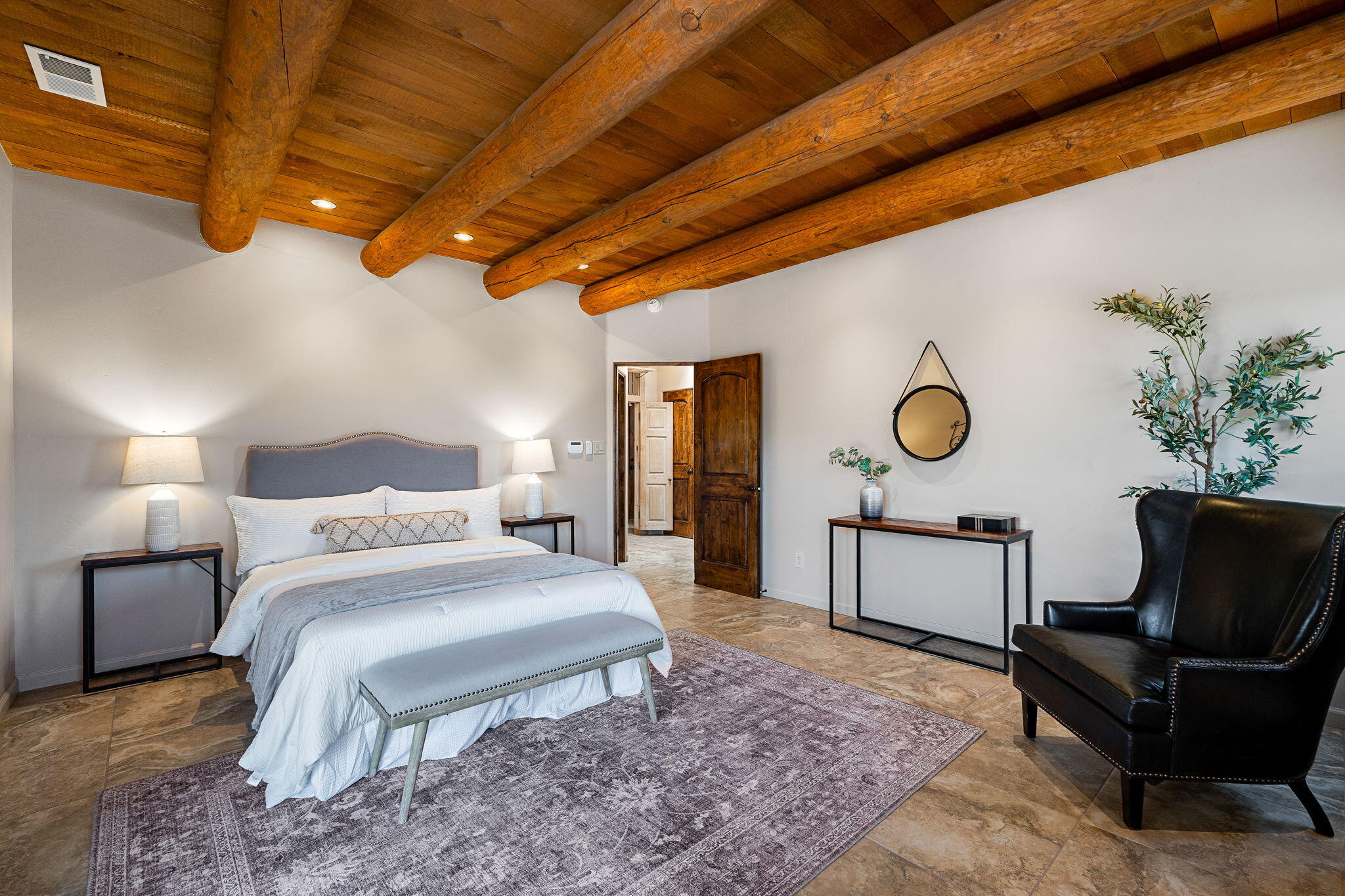 11 Mimbres Court