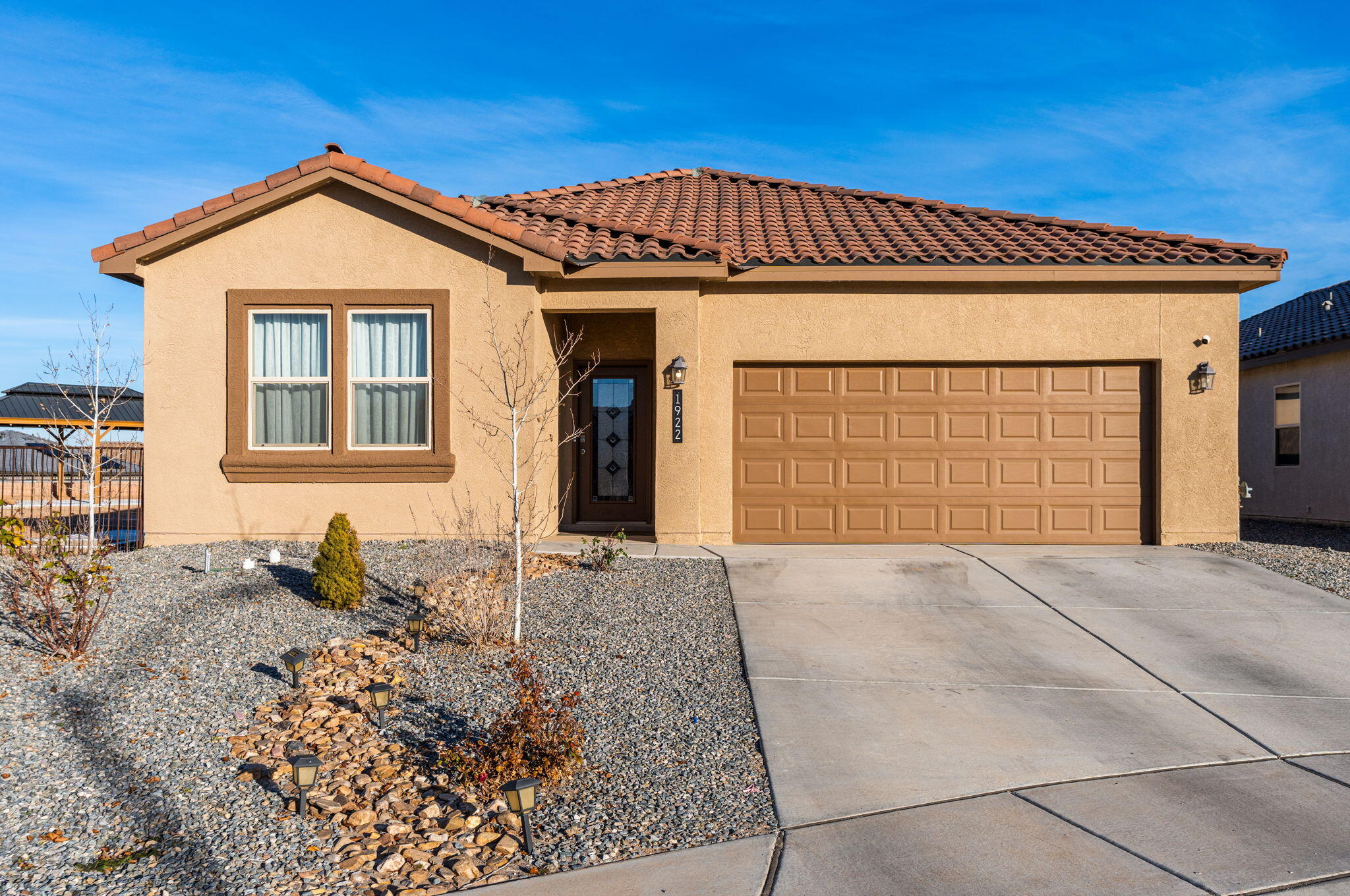 1922 Tesoro Loop NW Los Lunas NM
