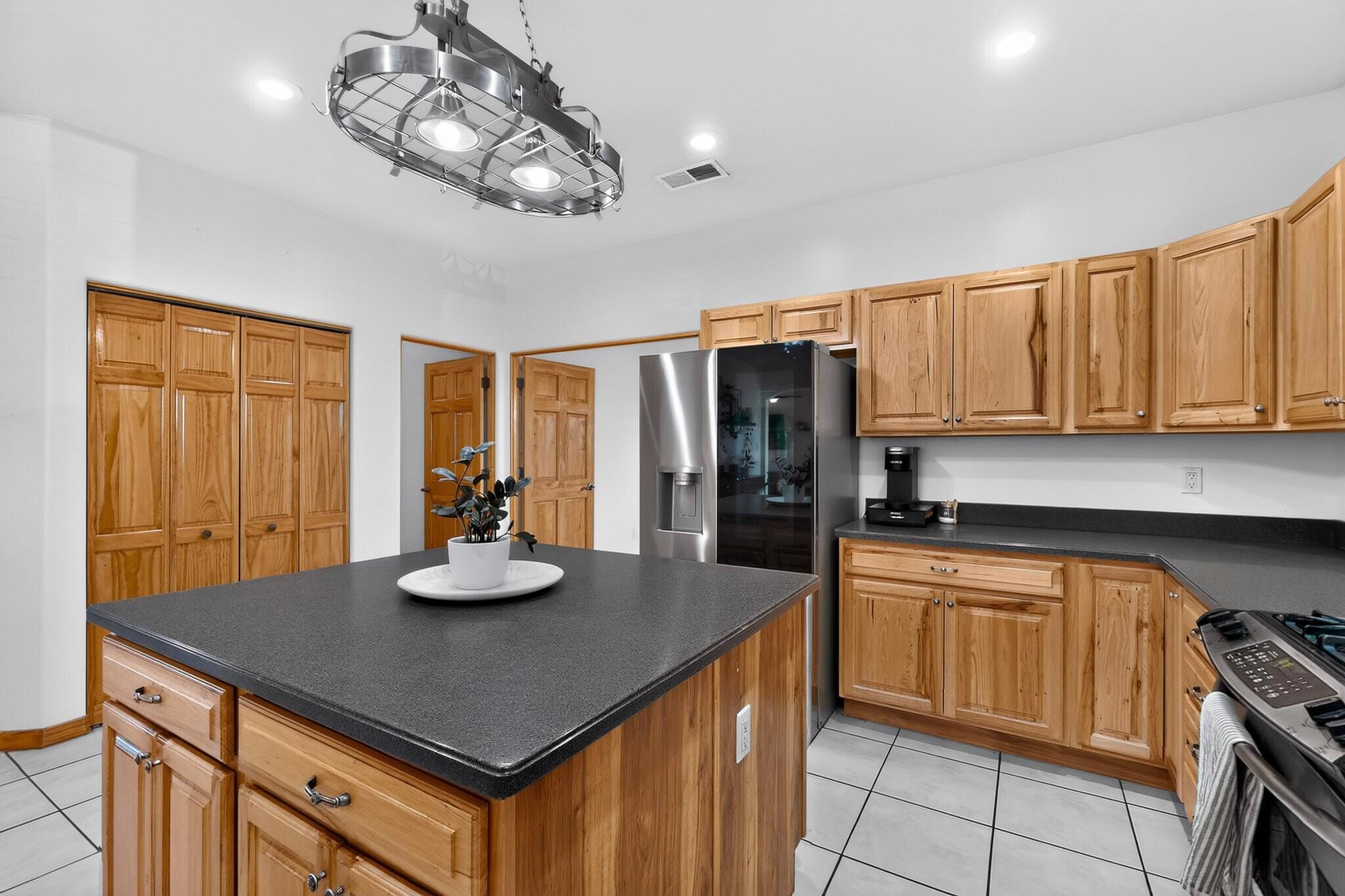 6837 Kalgan Road NE