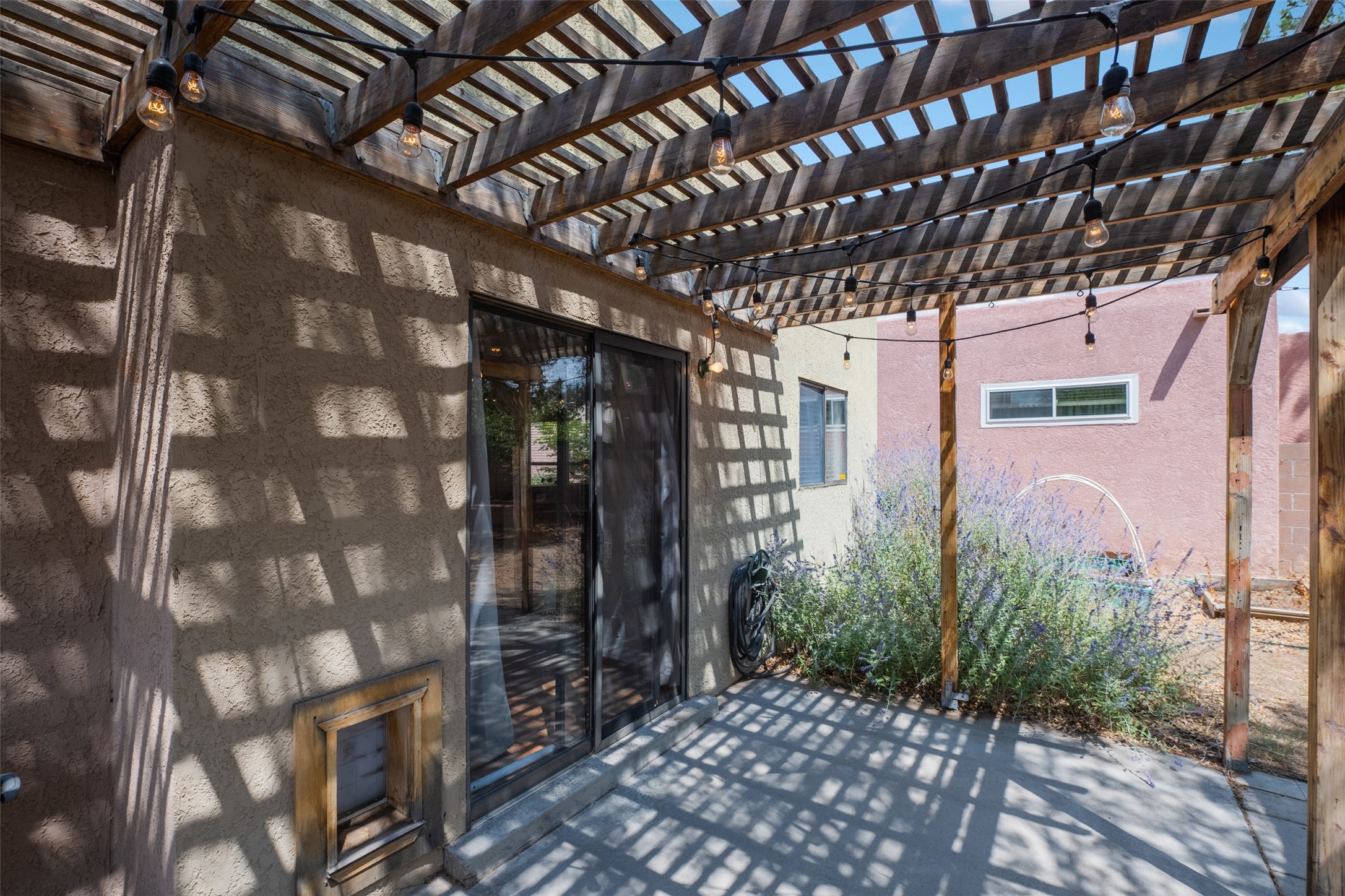 415 Serenity Court SE