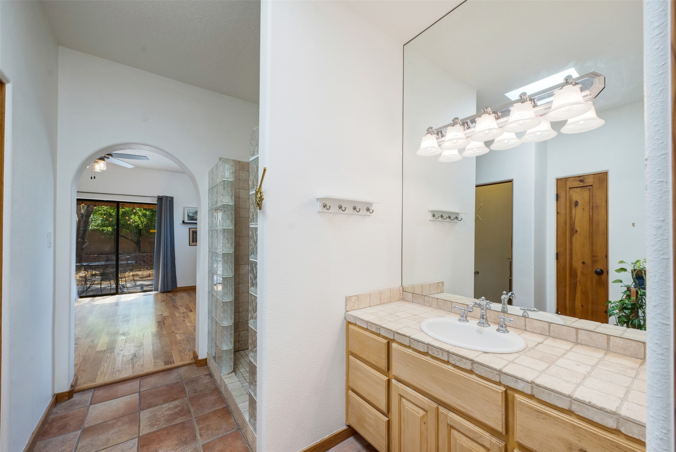 415 Serenity Court SE