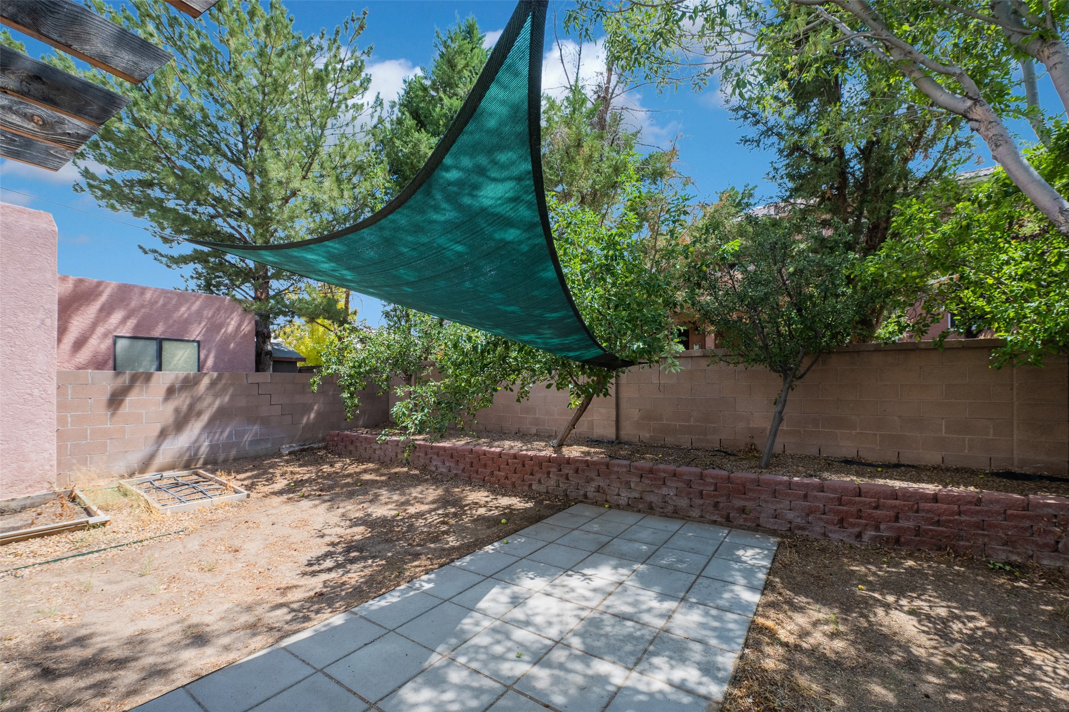 415 Serenity Court SE