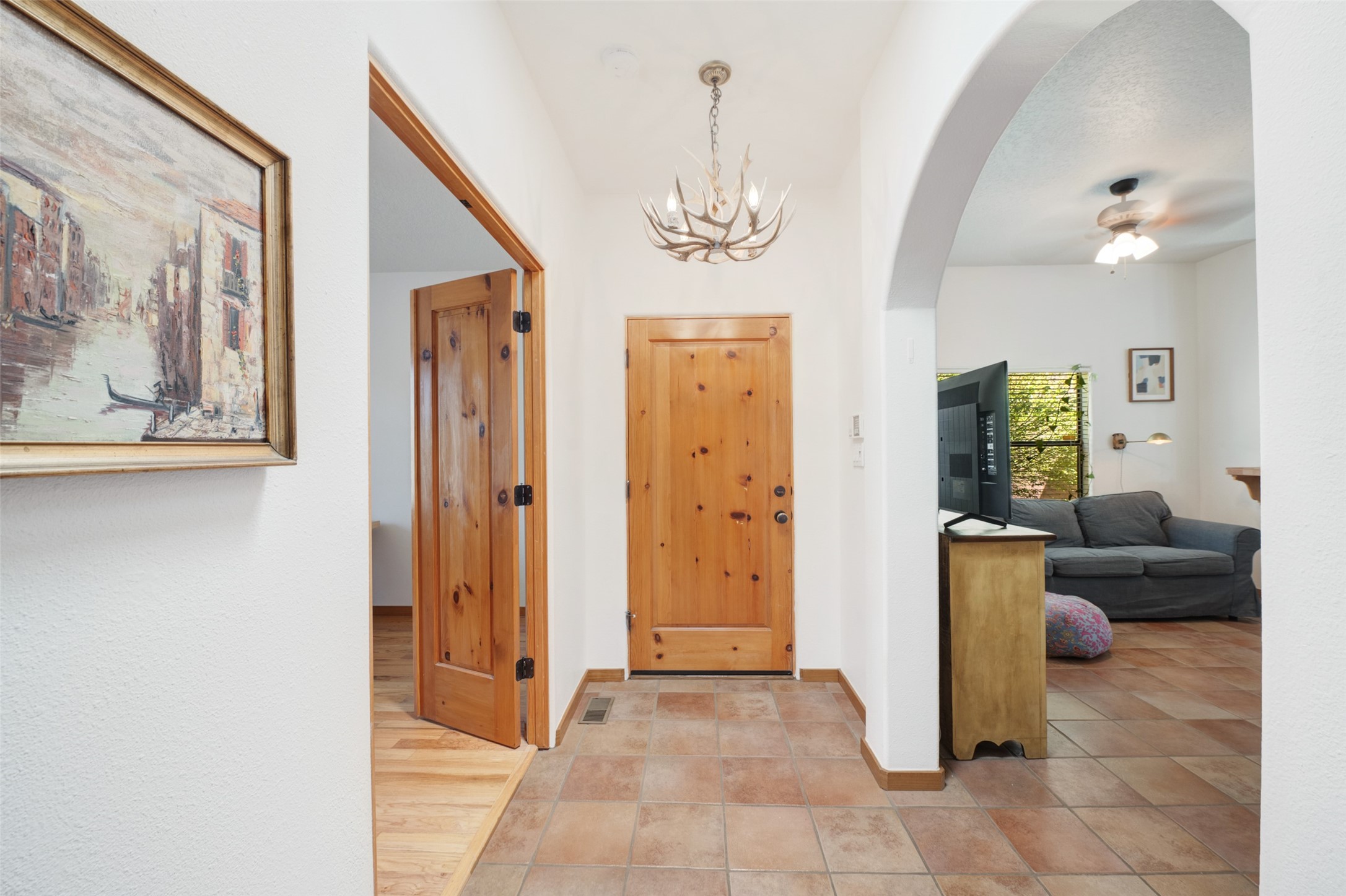 415 Serenity Court SE