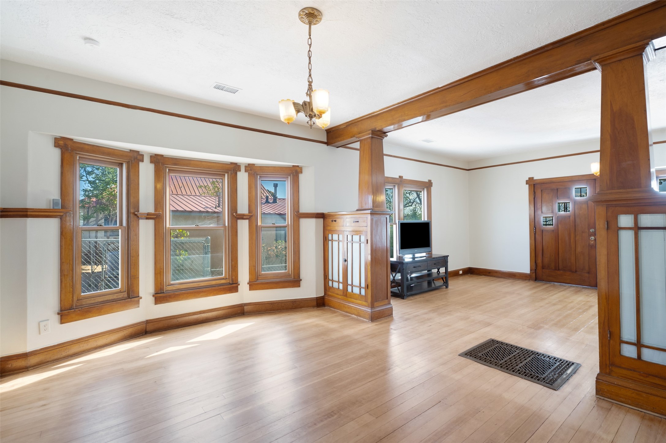 1214 Walter Street SE