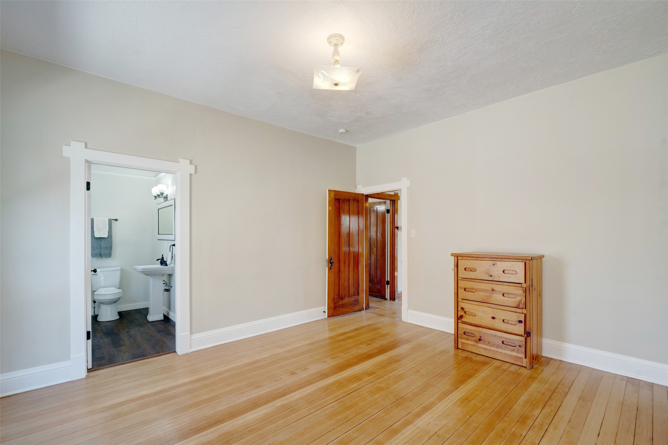 1214 Walter Street SE