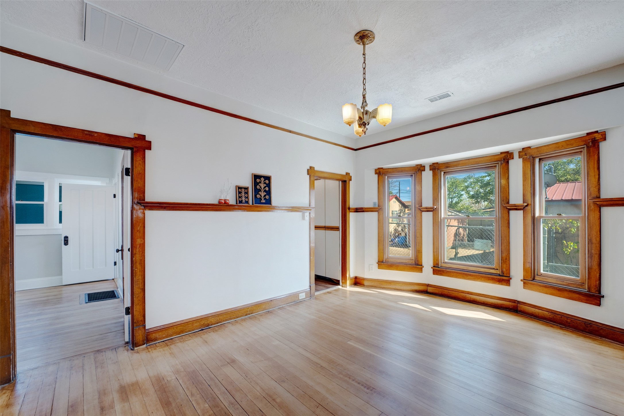 1214 Walter Street SE