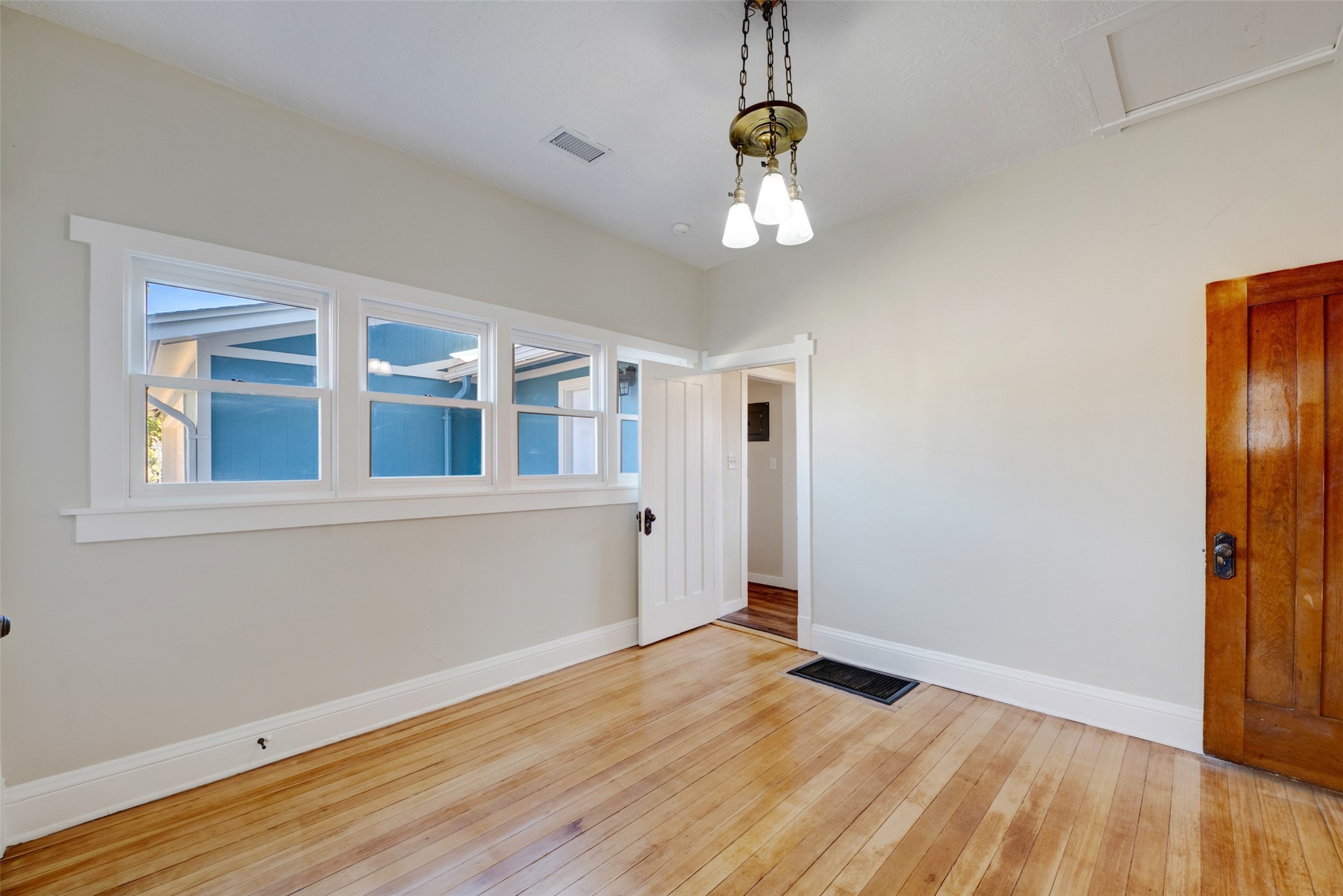 1214 Walter Street SE