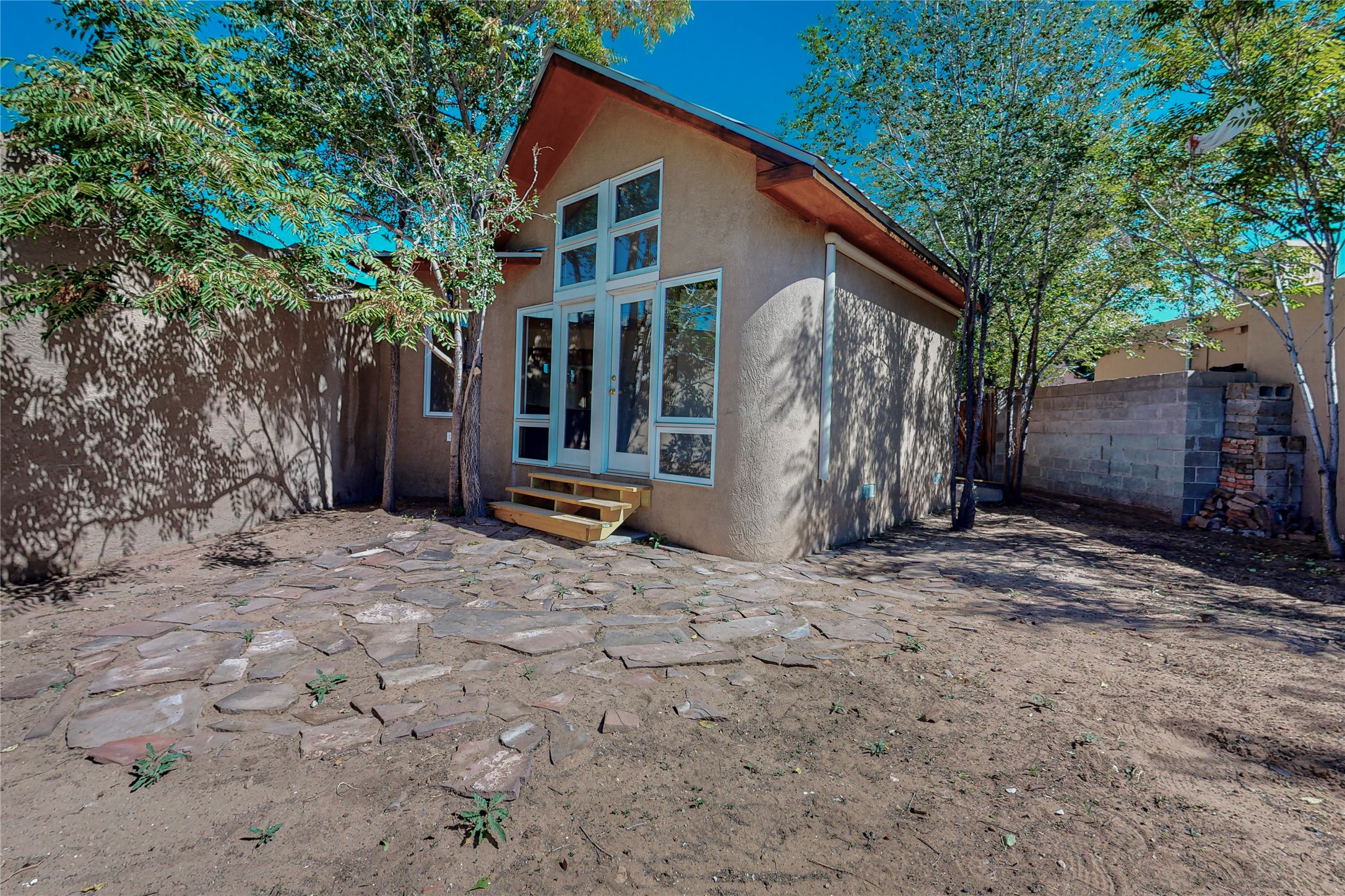 705 Princeton Drive SE