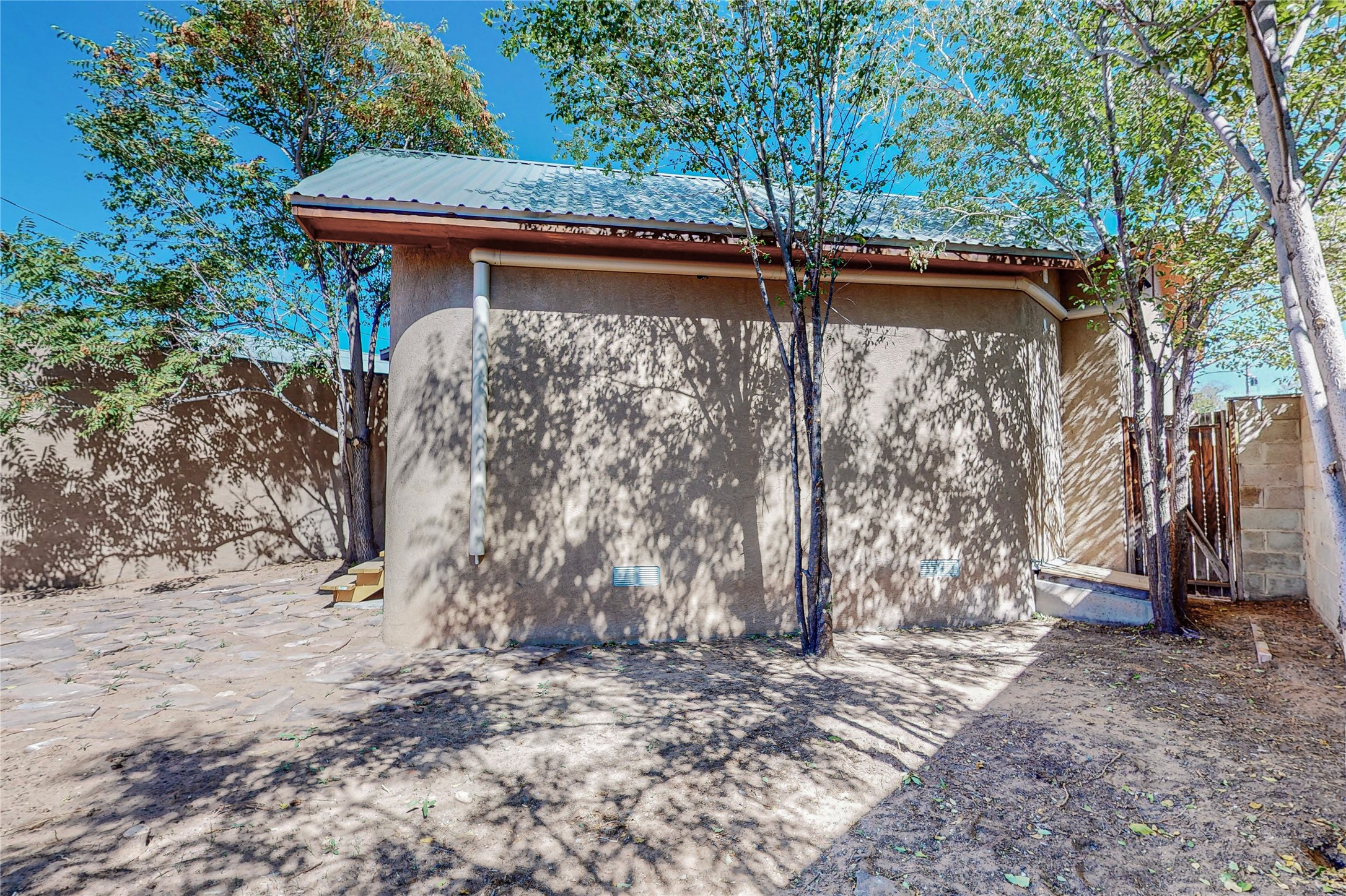 705 Princeton Drive SE