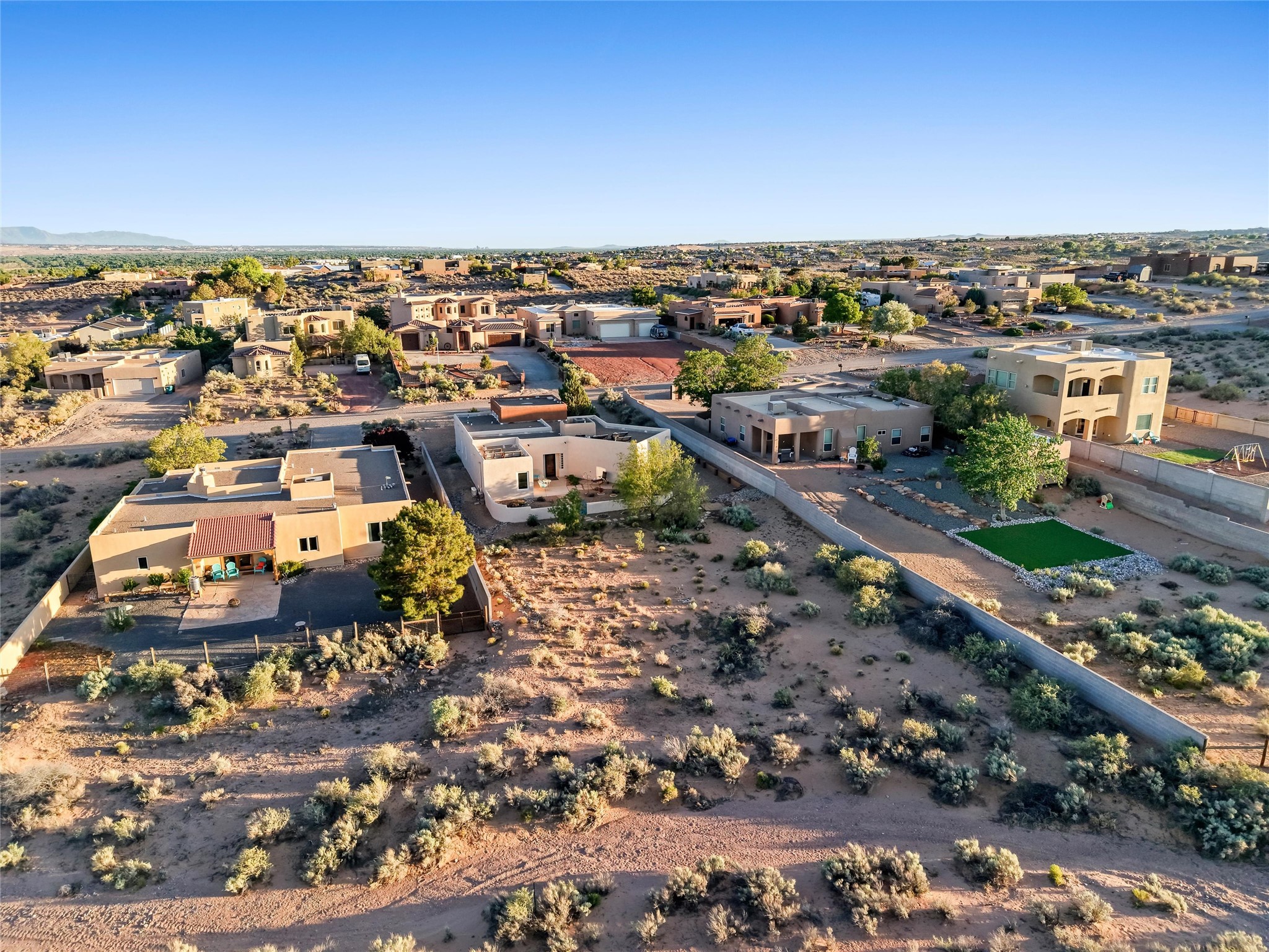 6115 La Paz Road NE