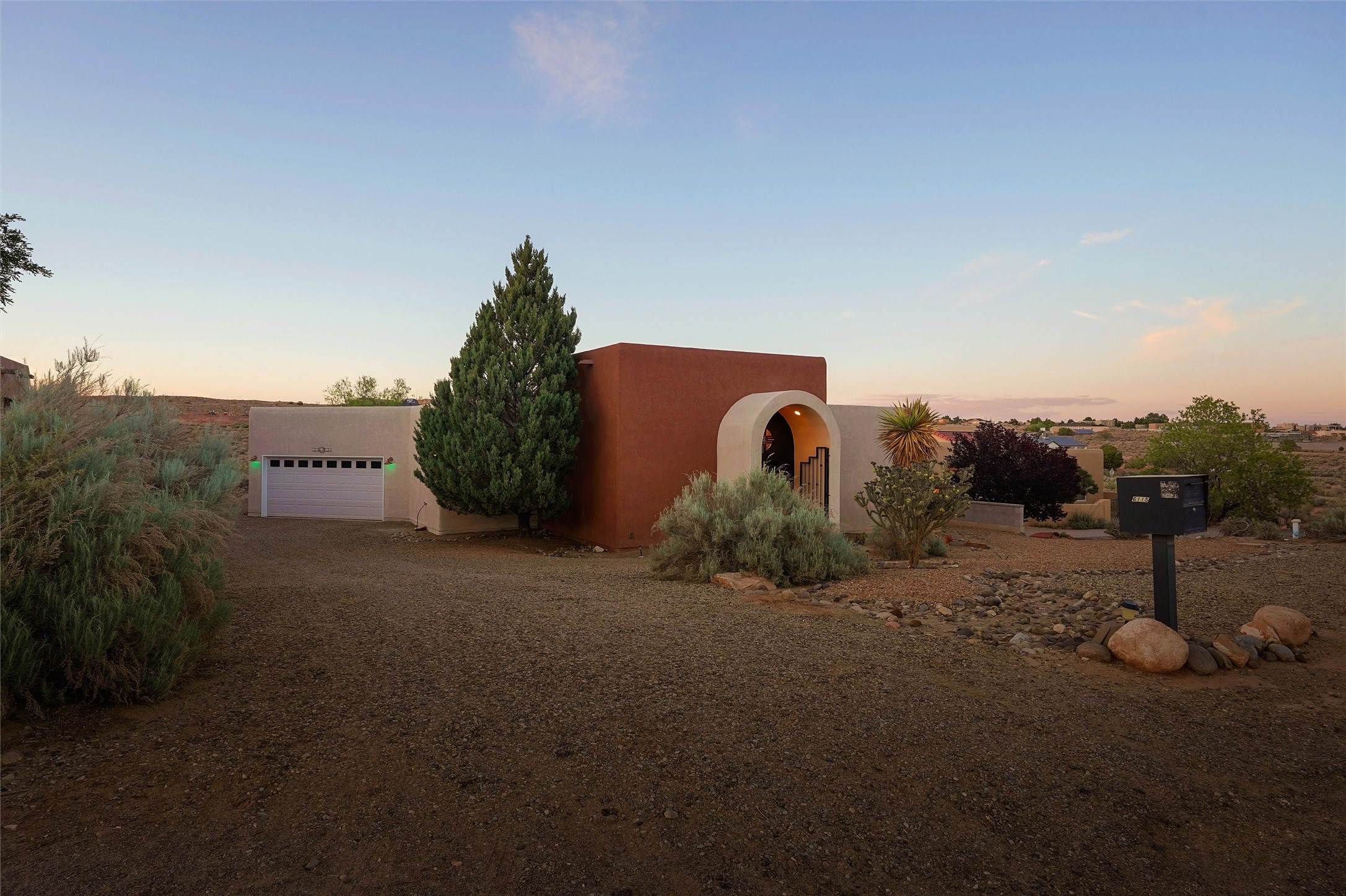 6115 La Paz Road NE
