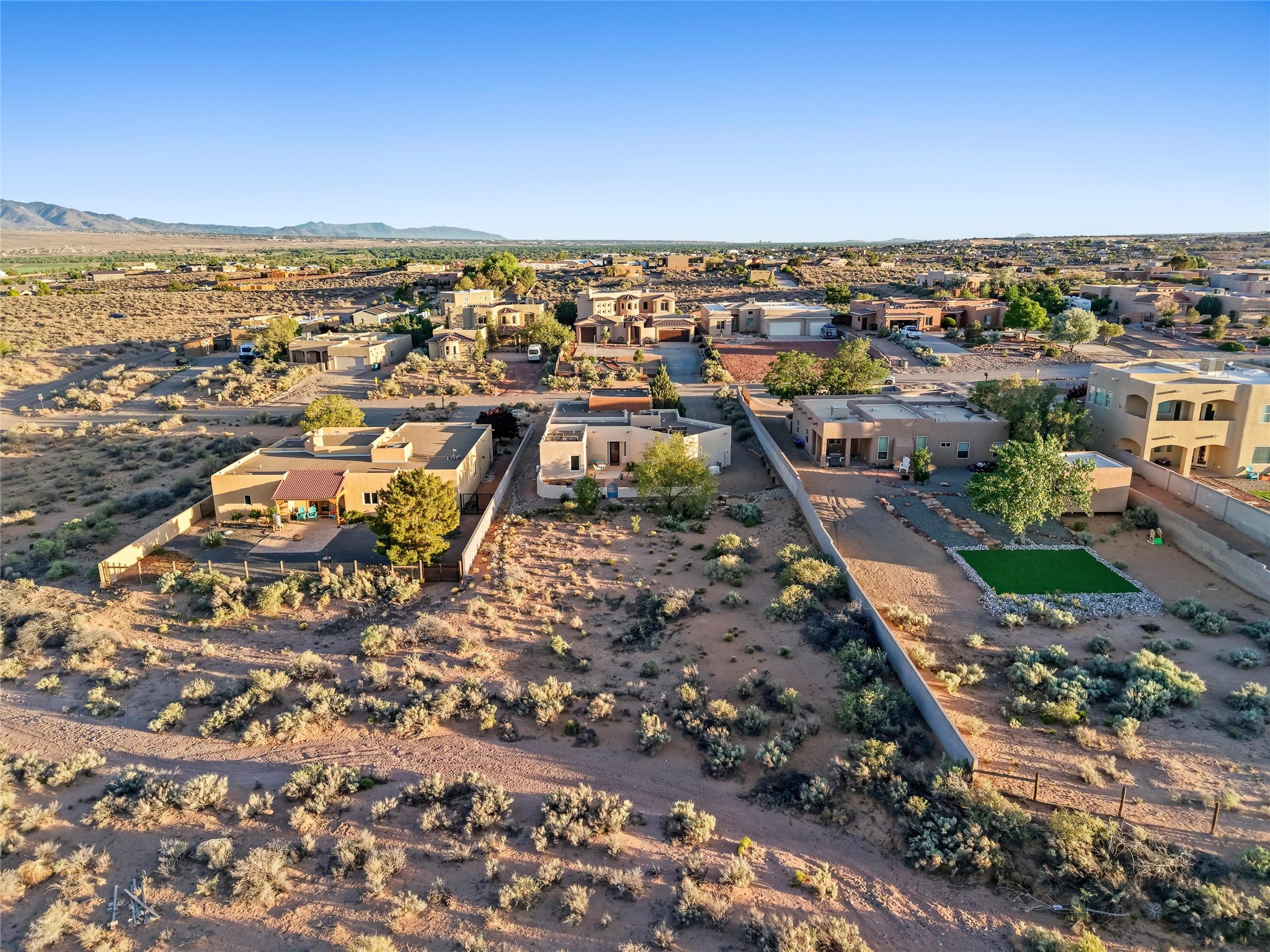 6115 La Paz Road NE