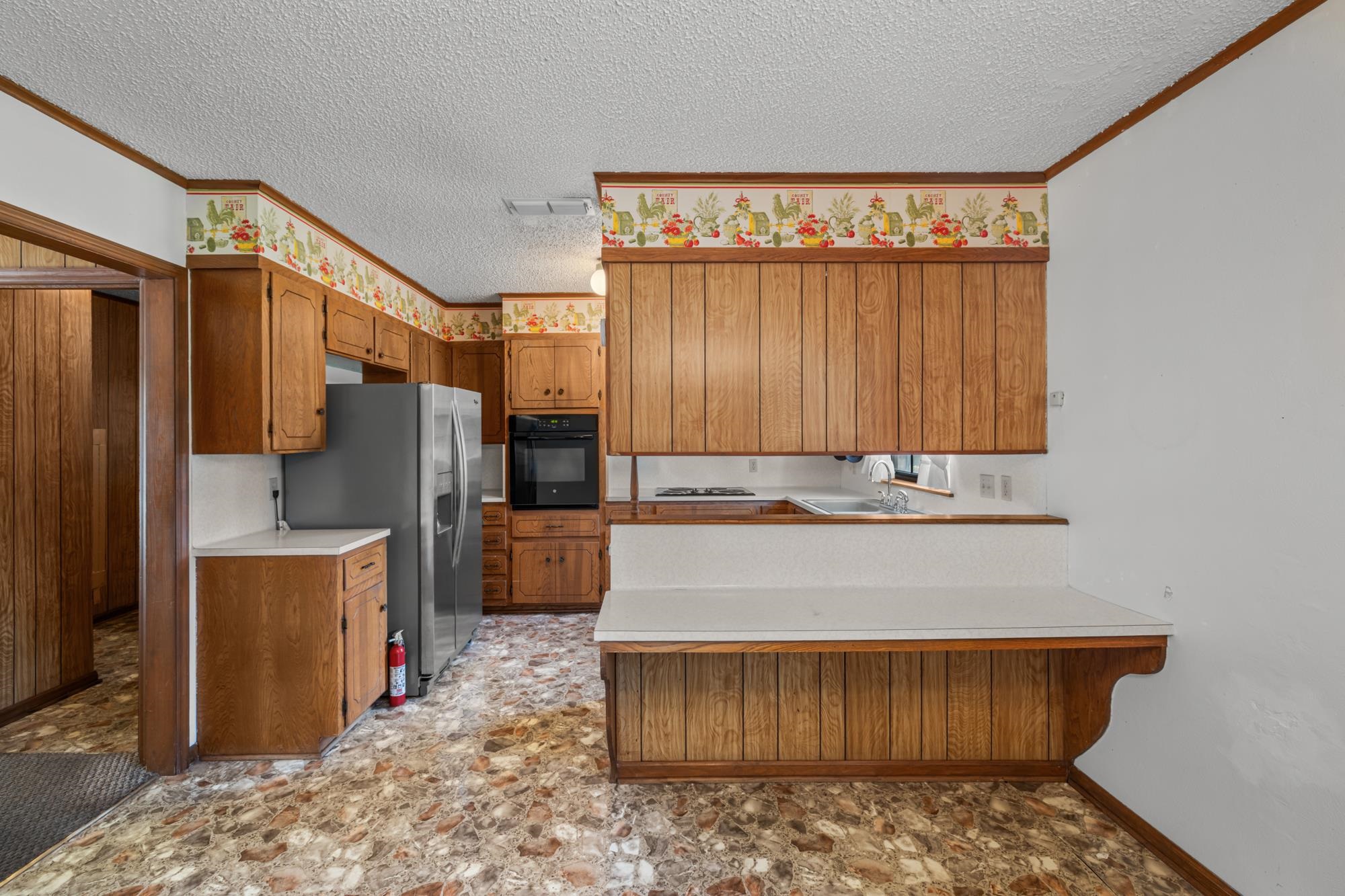 300 Adaway Ln