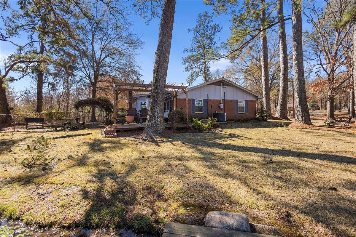 109 Biloxi St