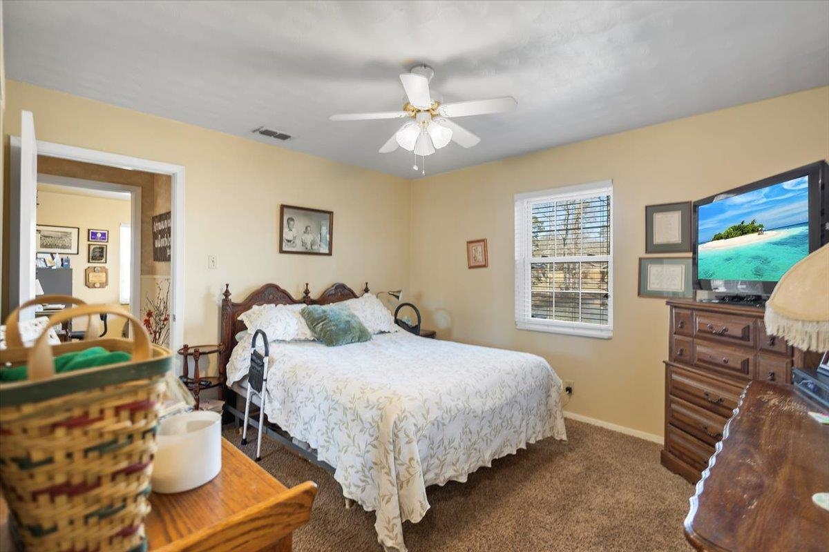 109 Biloxi St