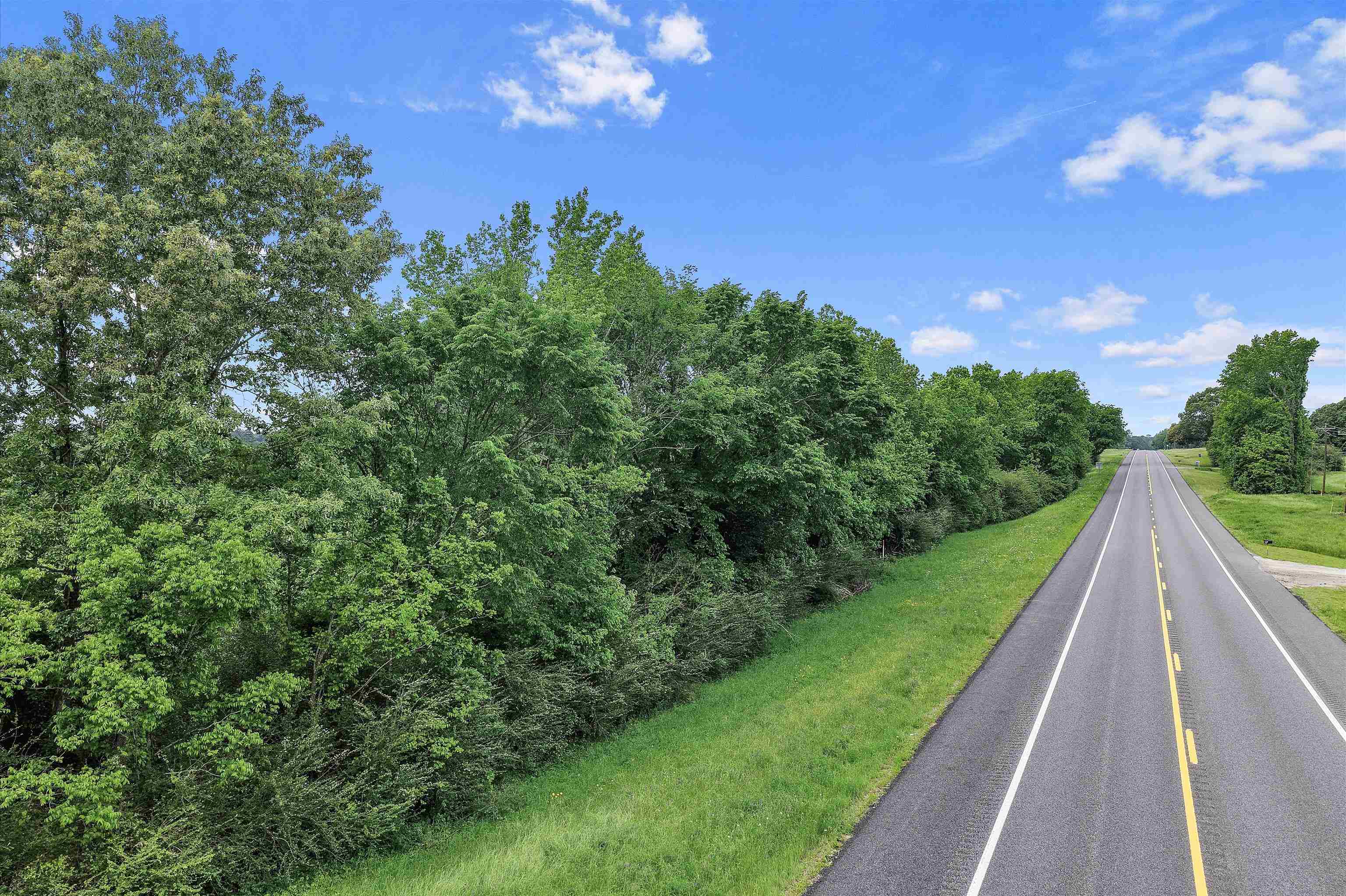TBD E US Hwy 79