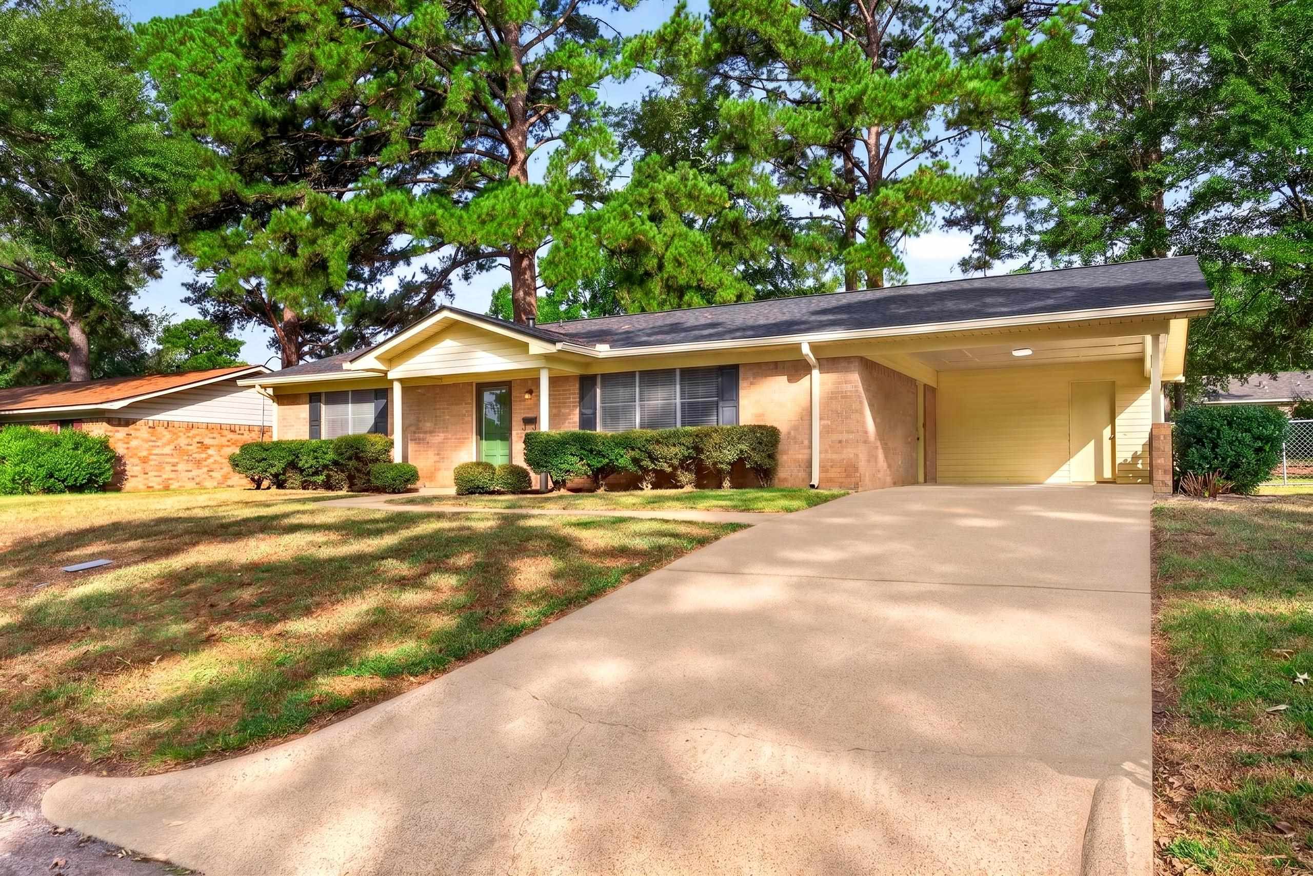 1516 Peterson Ln.