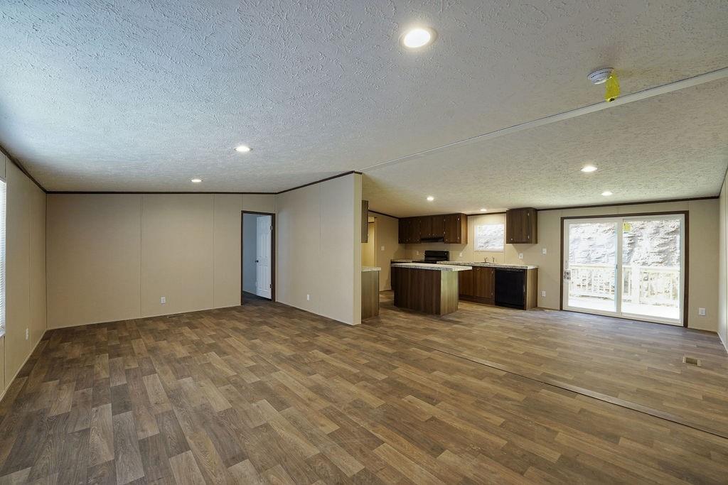 7070 Old Highway 5 S