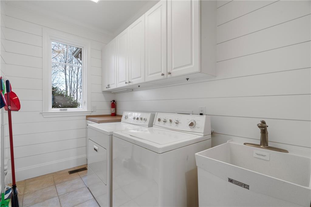 717 Mcelroy Mountain Drive