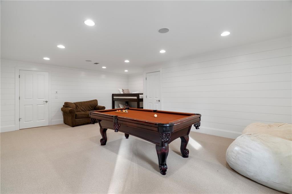 717 Mcelroy Mountain Drive