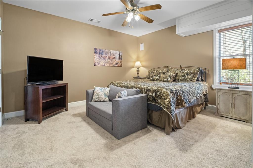 862 Valley View Drive