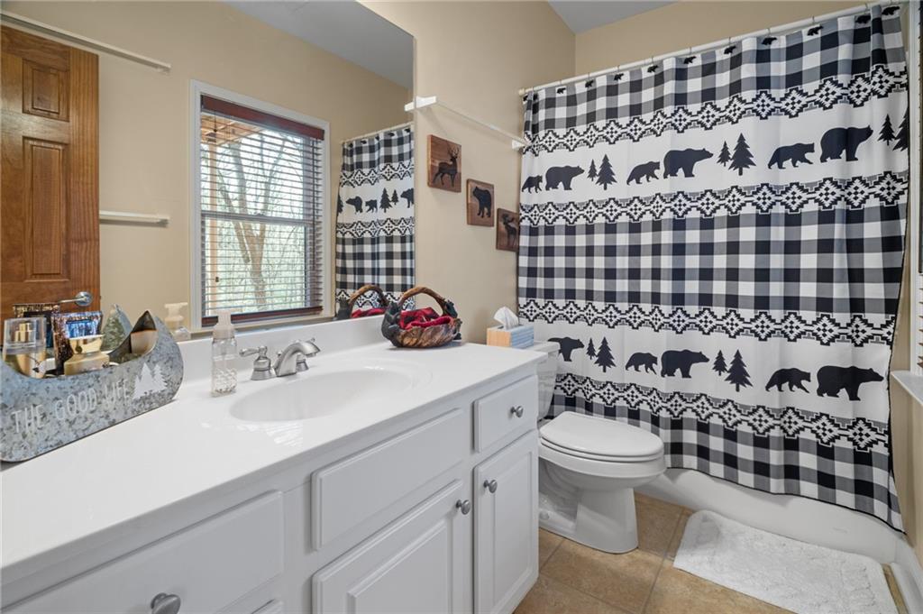 862 Valley View Drive