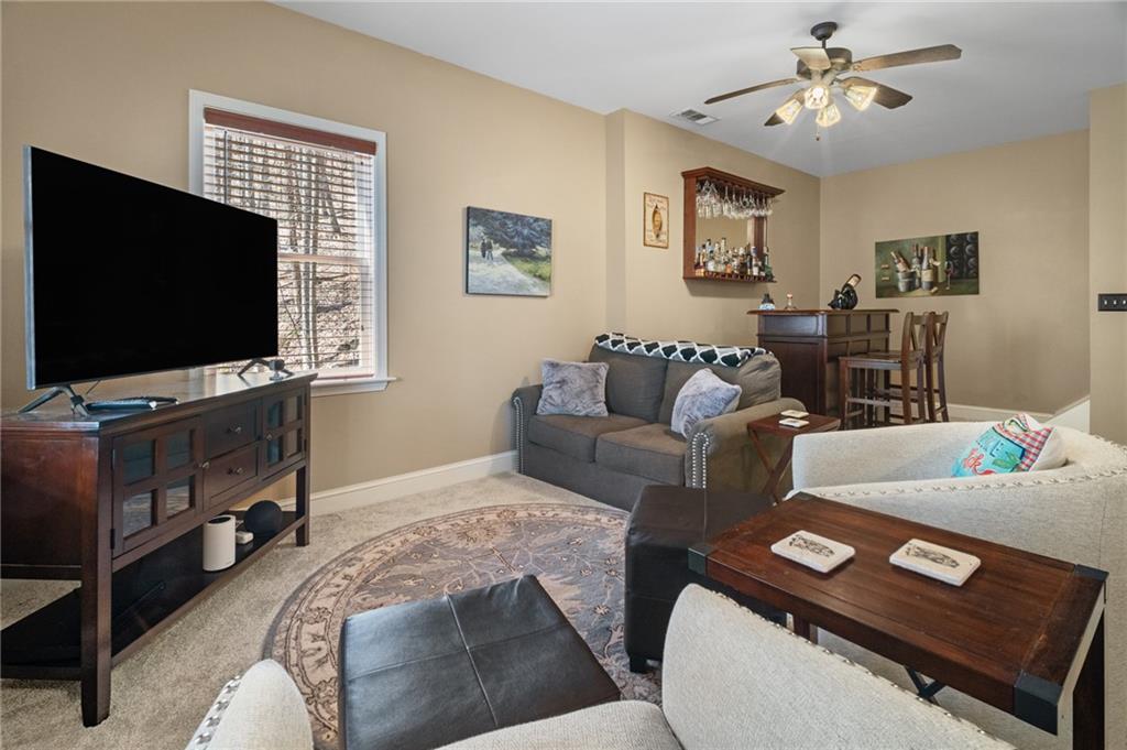 862 Valley View Drive