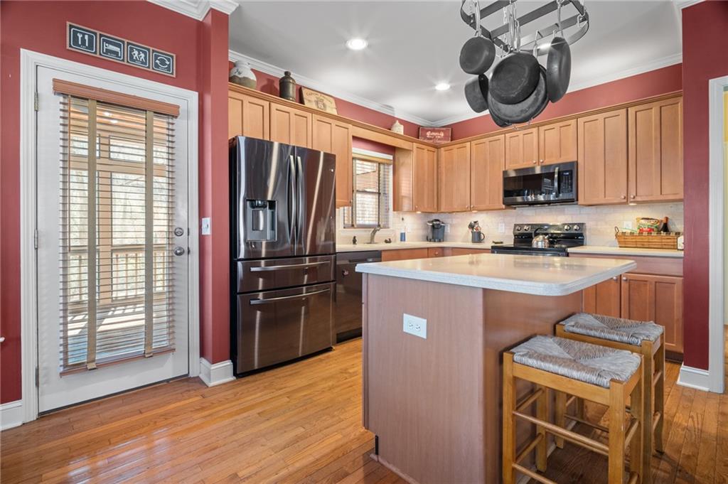 862 Valley View Drive