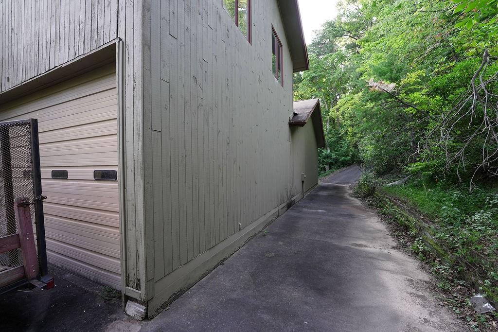 18 Padsett Court