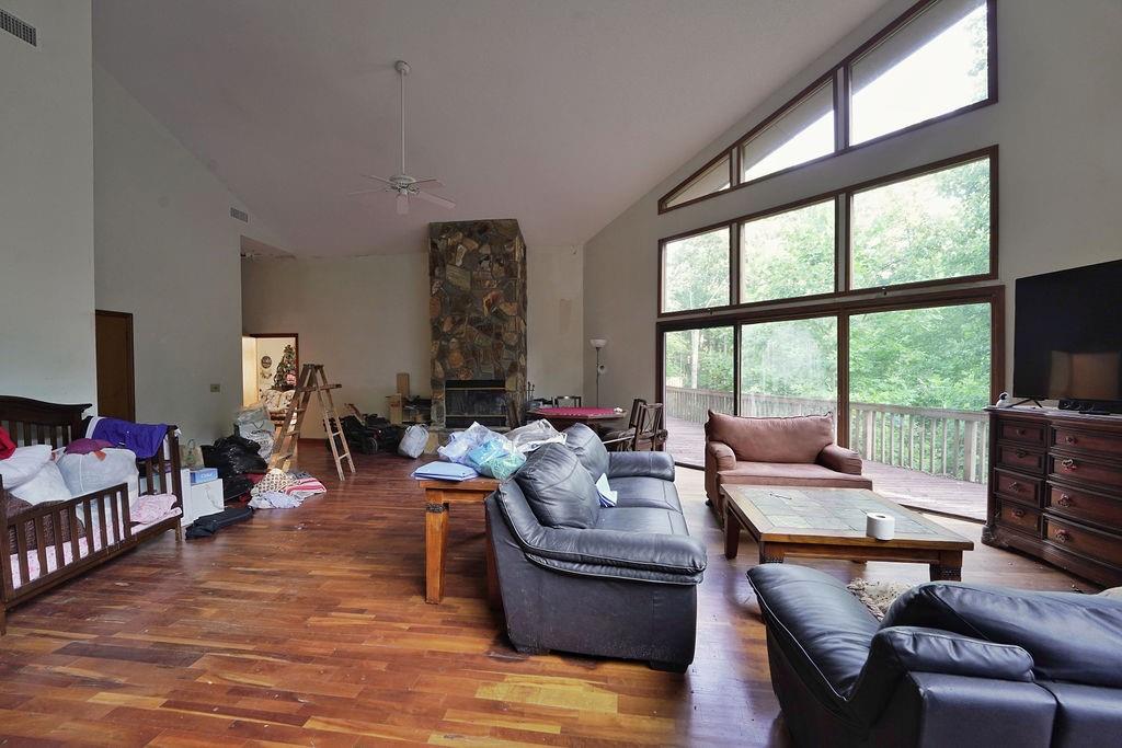 18 Padsett Court