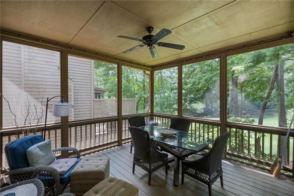 10 Chestnut Knoll Point