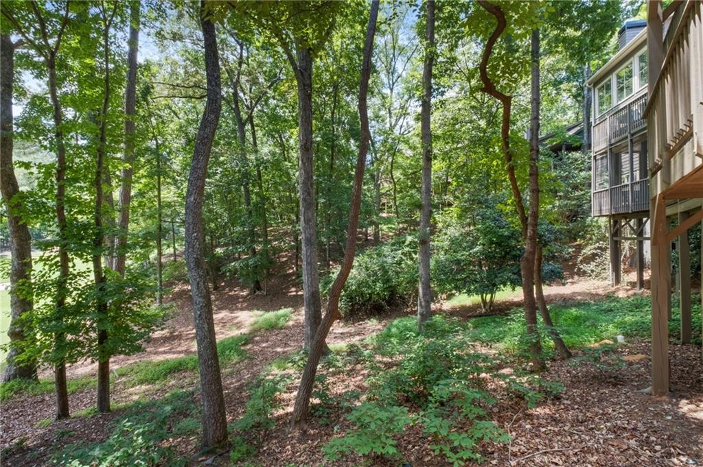 10 Chestnut Knoll Point