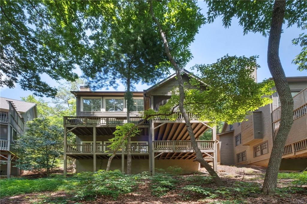 10 Chestnut Knoll Point