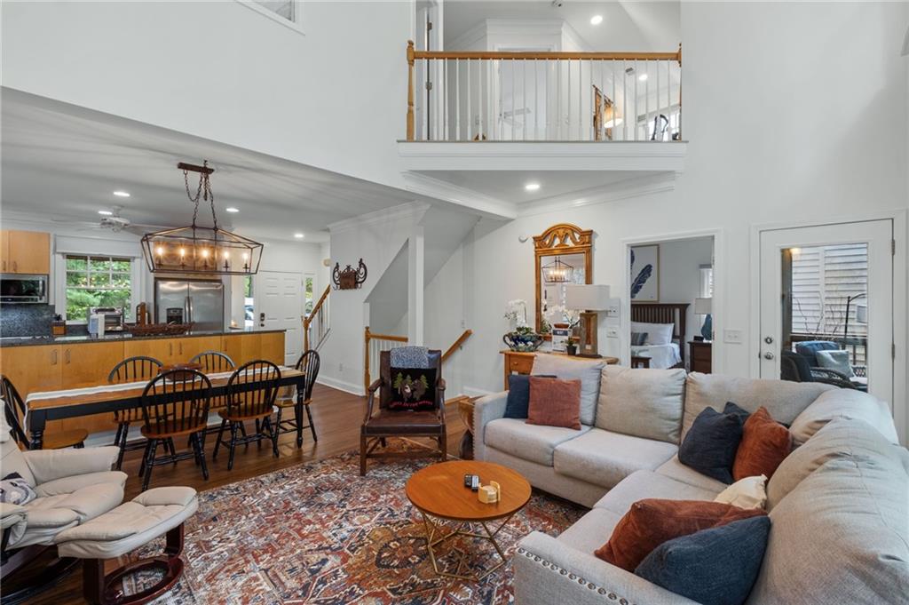 10 Chestnut Knoll Point