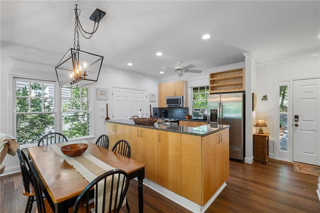 10 Chestnut Knoll Point