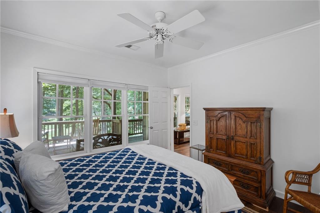 10 Chestnut Knoll Point