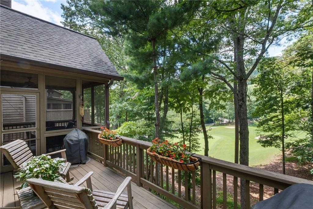 10 Chestnut Knoll Point