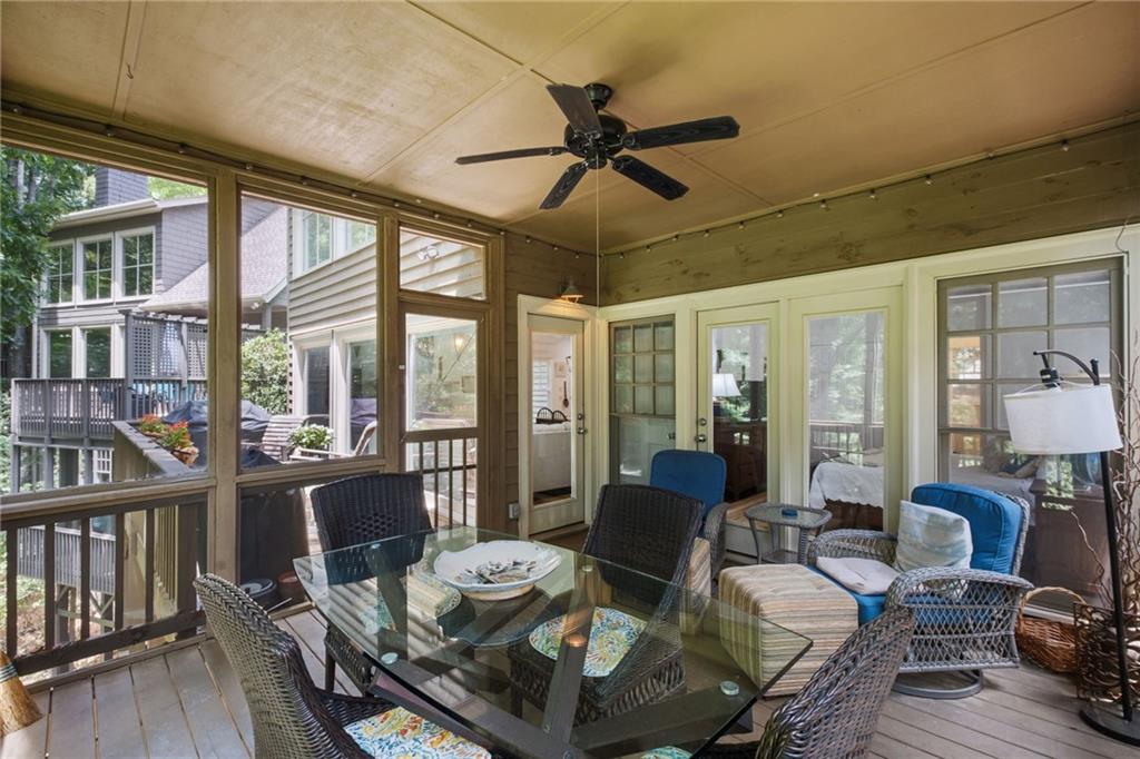 10 Chestnut Knoll Point